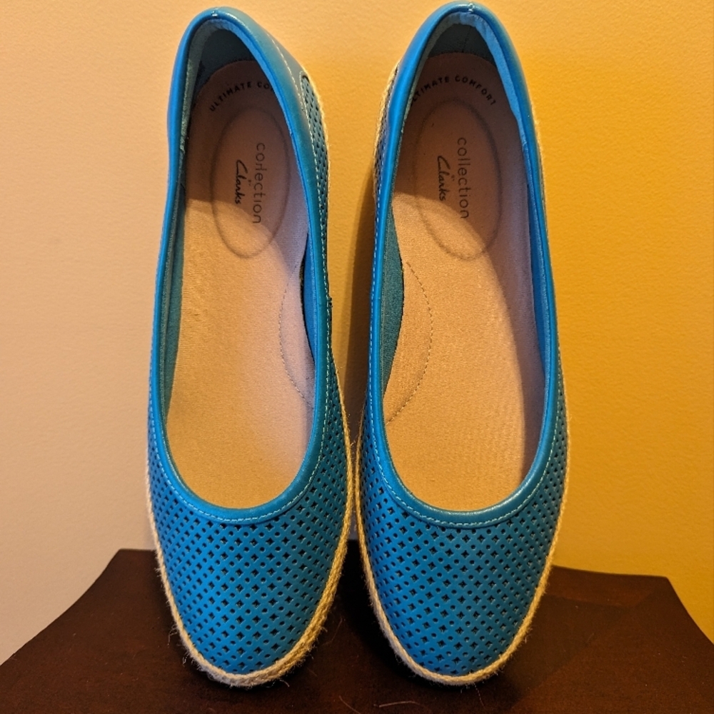 Clarks Women's Turquoise Flats